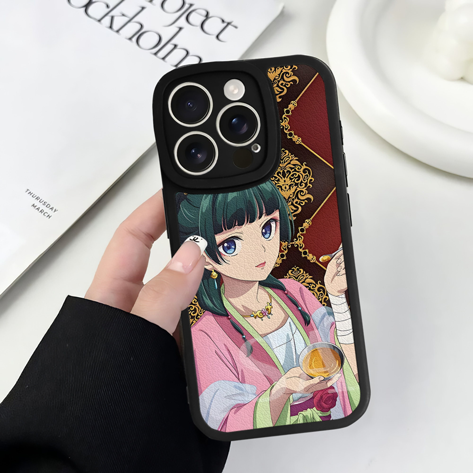 薬屋のひとりごと The Apothecary Diaries 【iPhone 16シリーズ対応】シリコンスマホケース（レザー調） 材質：シリコン